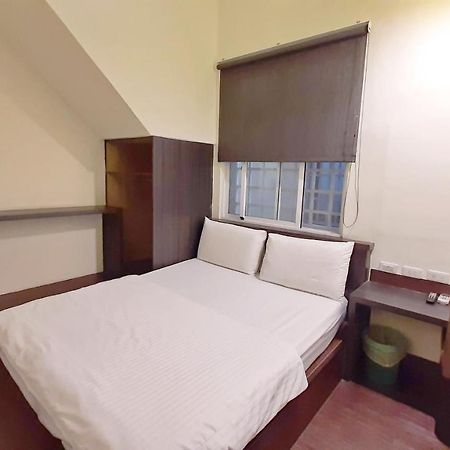 Home Sweet Beach Hotel Xiaoliuqiu Buitenkant foto