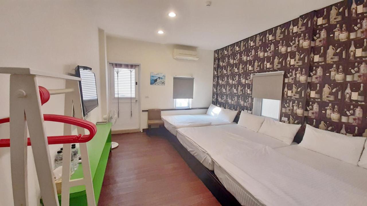 Home Sweet Beach Hotel Xiaoliuqiu Buitenkant foto