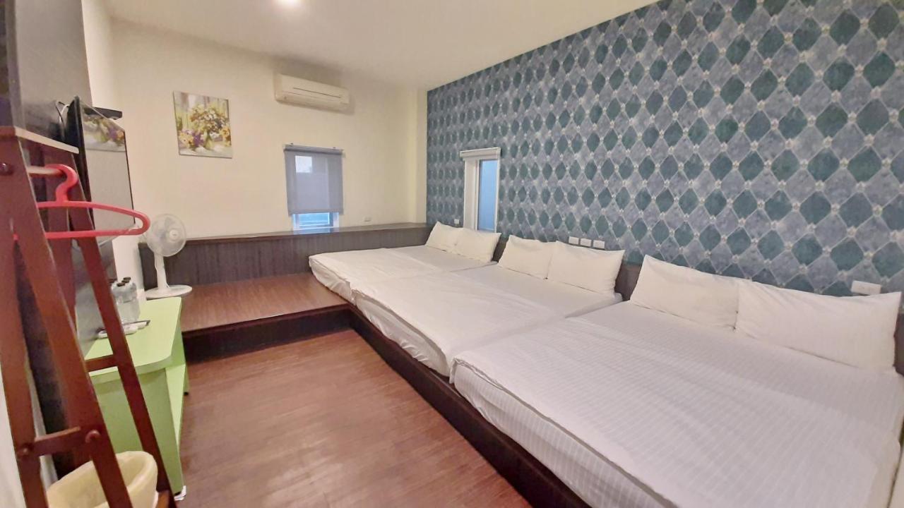 Home Sweet Beach Hotel Xiaoliuqiu Buitenkant foto