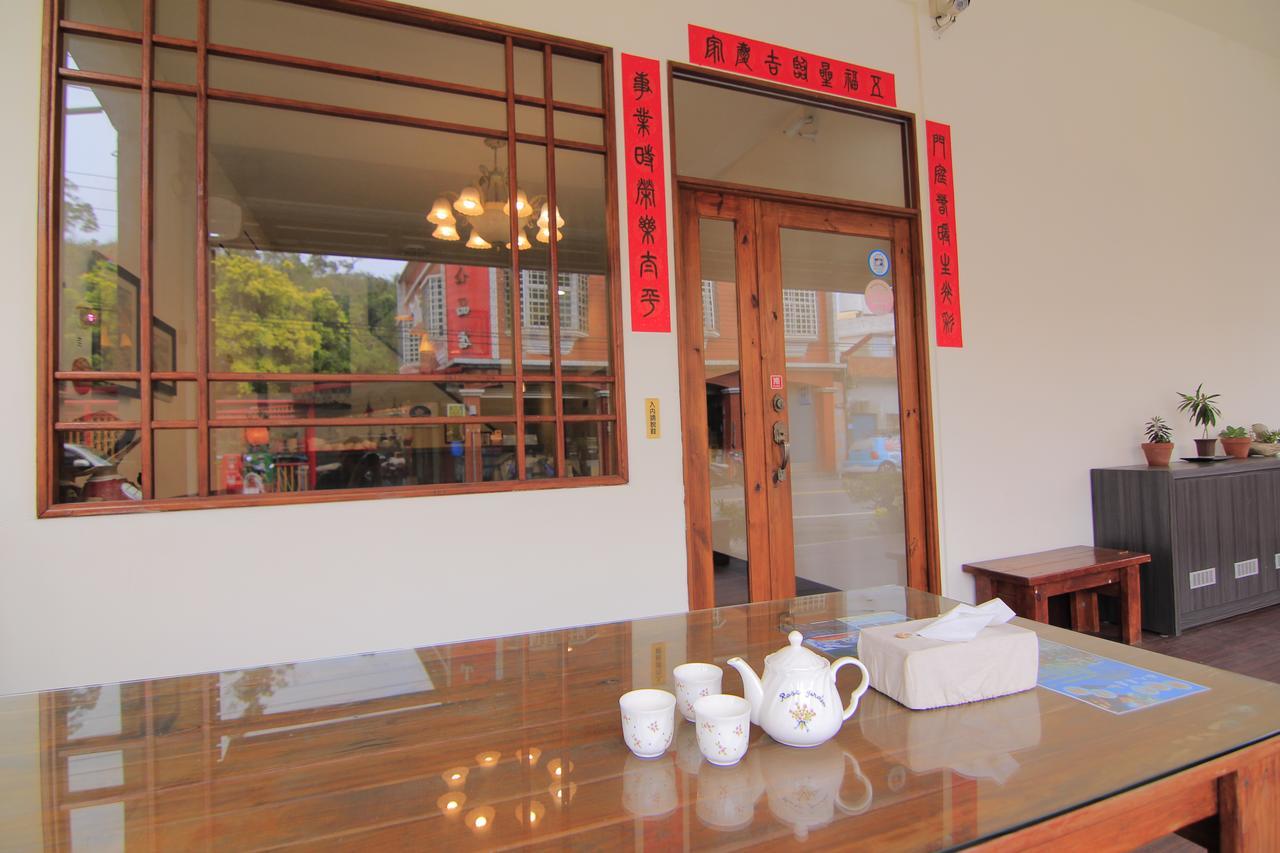 Home Sweet Beach Hotel Xiaoliuqiu Buitenkant foto